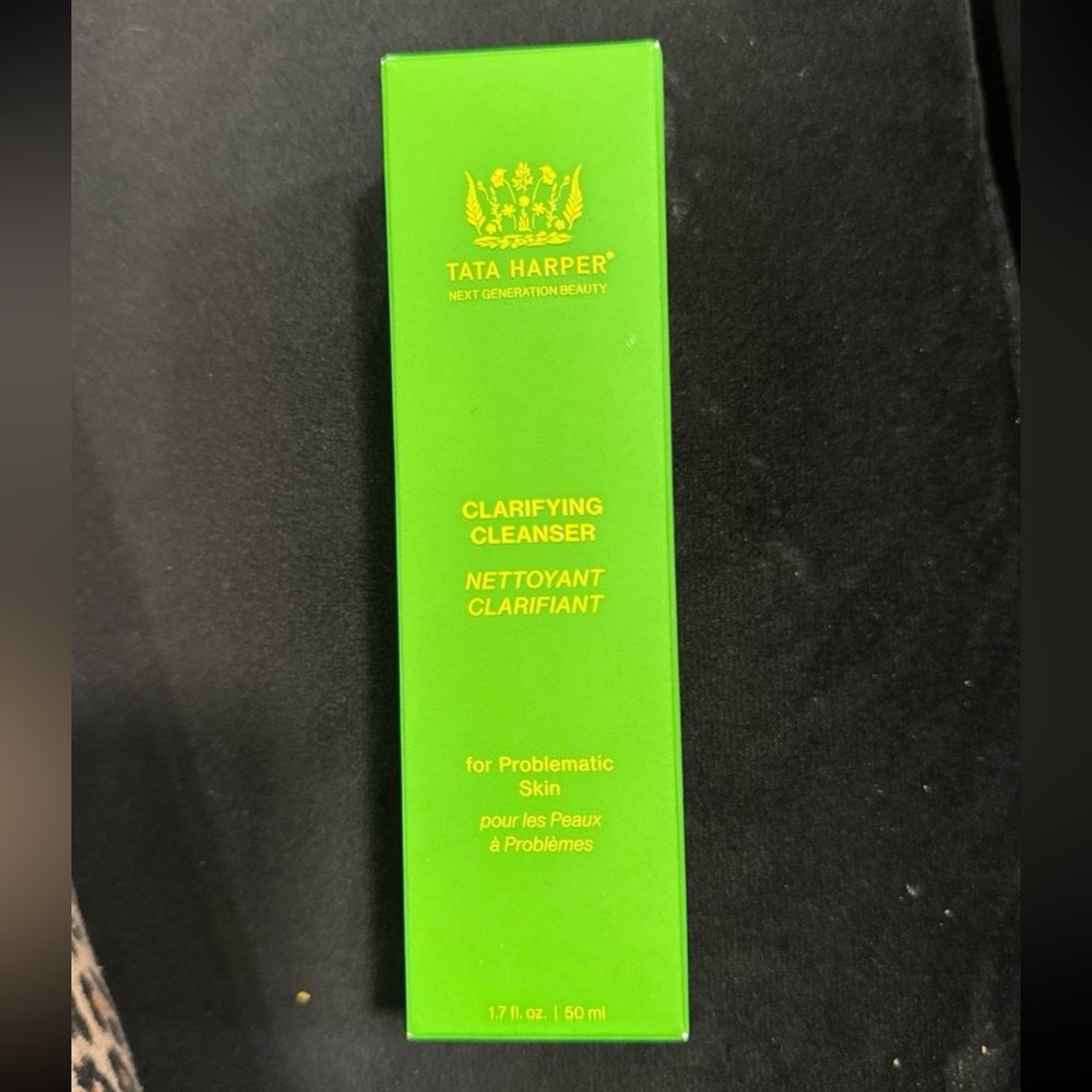 Tata Harper Clarifying Cleanser - Green Packaging